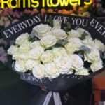 Buchet 29 trandafiri albi