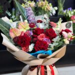 Buchet Valentine’s elegant la alegerea floristului