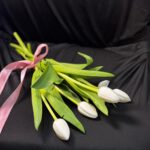 5 Lalele diferite culori pentru vaza